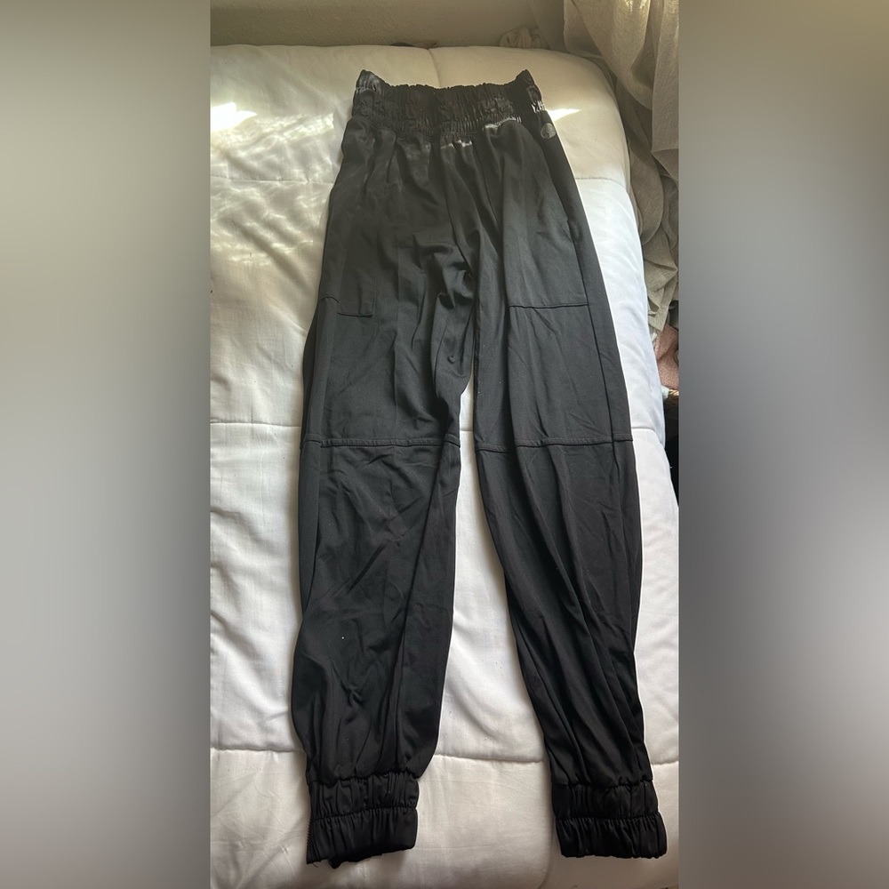 five dancewear joggers!